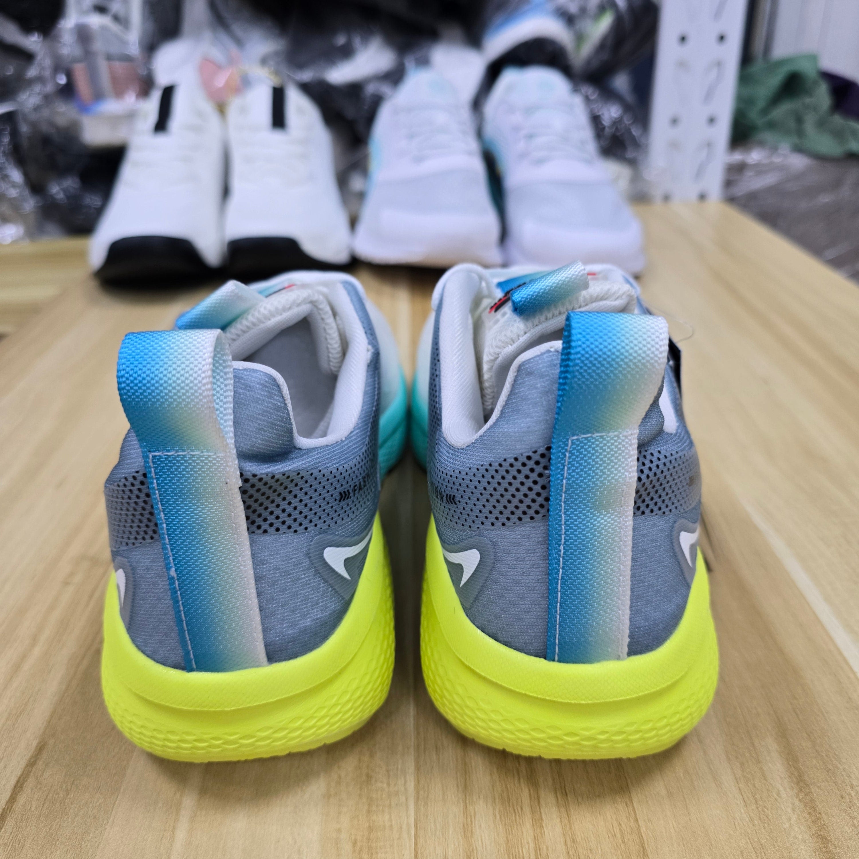 Men’s Lightweight Running Sneakers – White Grey with Neon Sole